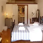 Paraliako Kyparissi Hotel 3*