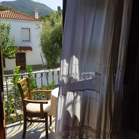 Paraliako Kyparissi Hotel