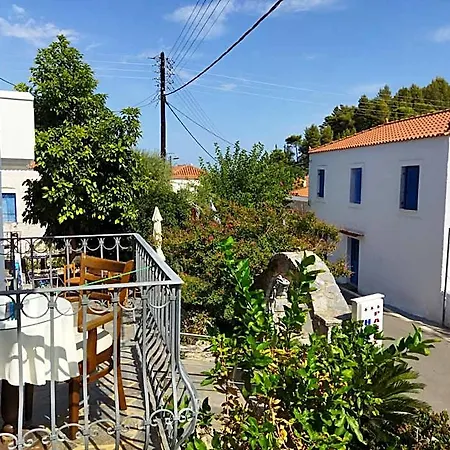 Paraliako Kyparissi Hotel Kyparission
