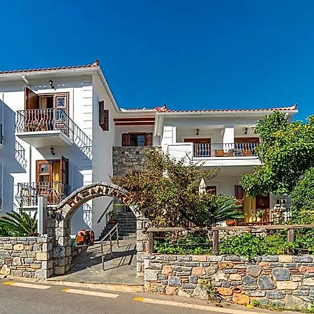 Paraliako Kyparissi Hotel