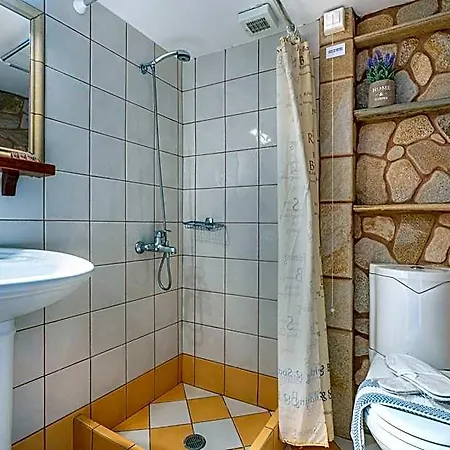 Hotel Paraliako Kyparissi 3*
