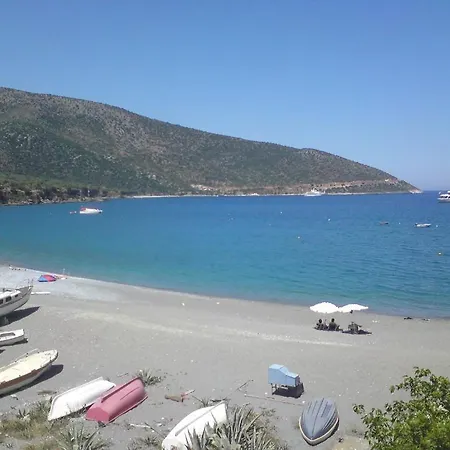 Hotel Paraliako Kyparissi Kyparission