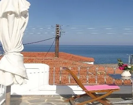 Paraliako Kyparissi 3*