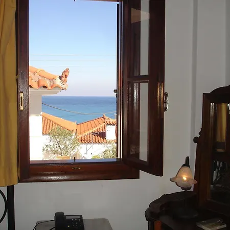 Paraliako Kyparissi
