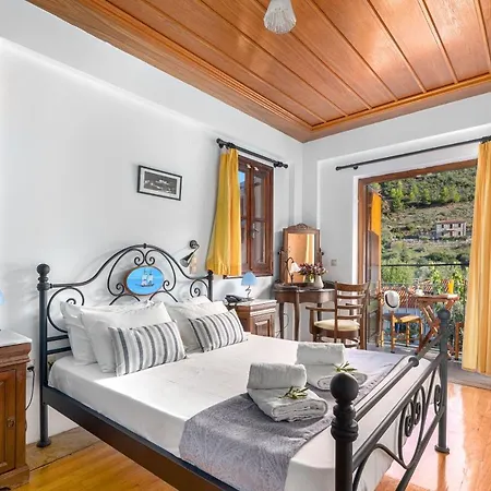 Paraliako Kyparissi Hotel