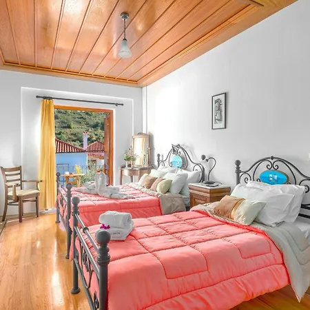 Paraliako Kyparissi 3* Kyparíssion