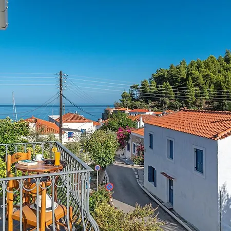 Paraliako Kyparissi Hotel 3*