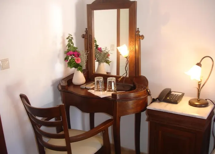 Hotel Paraliako Kyparissi