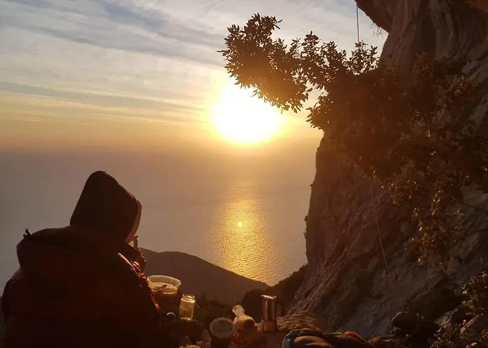 Paraliako Kyparissi Hotel