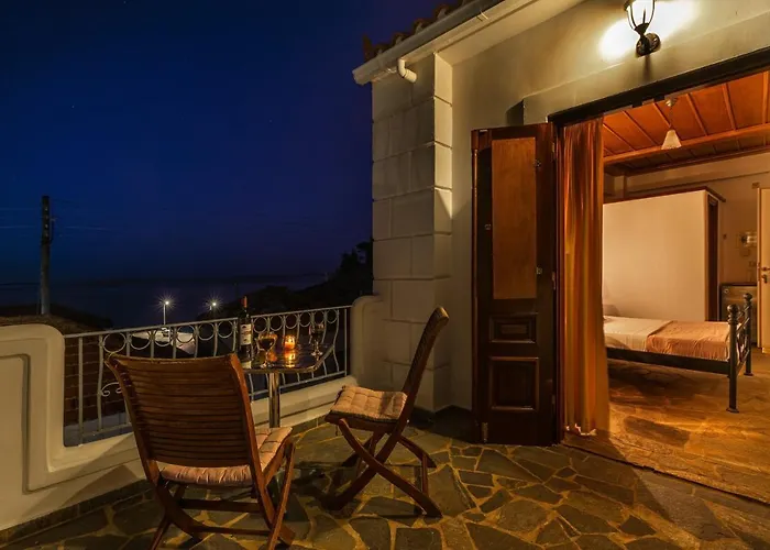 Paraliako Kyparissi Kyparíssion