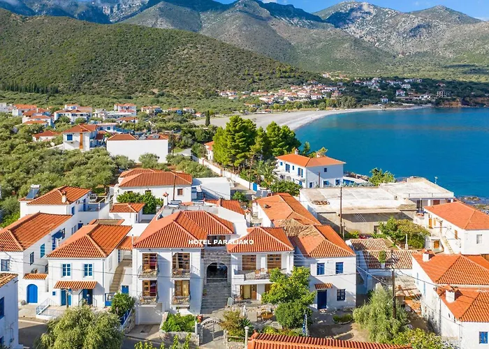 Paraliako Kyparissi 3*