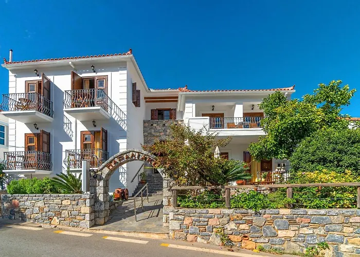 Paraliako Kyparissi Kyparíssion